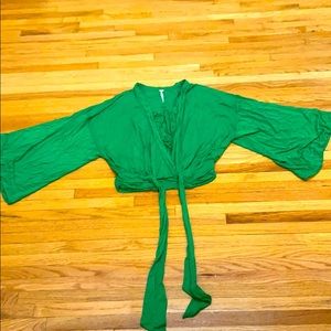 Free people Women’s bright green bell sleeve shirt crop